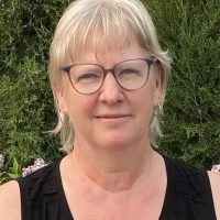 Esther Mark